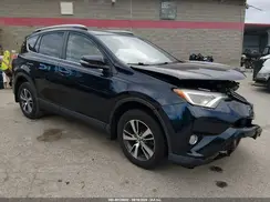 JTMRFREV2HD217472 2017 TOYOTA RAV 4