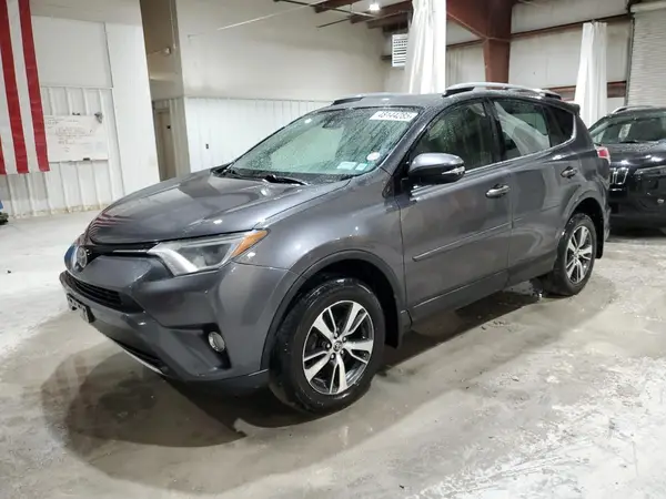 JTMRFREV2HJ112304 2017 TOYOTA RAV 4 - Image 1