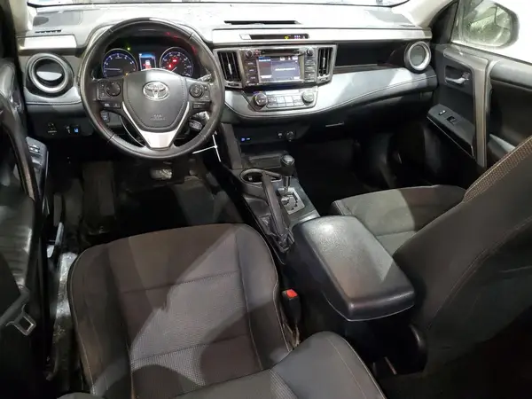 JTMRFREV2HJ112304 2017 TOYOTA RAV 4 - Image 8