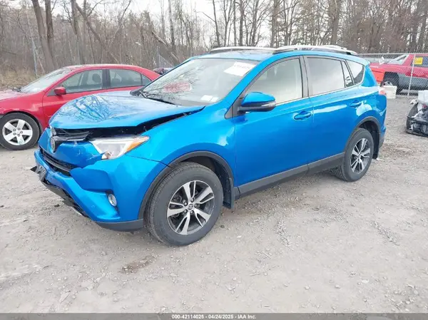 JTMRFREV2HJ121049 2017 TOYOTA RAV 4 - Image 2