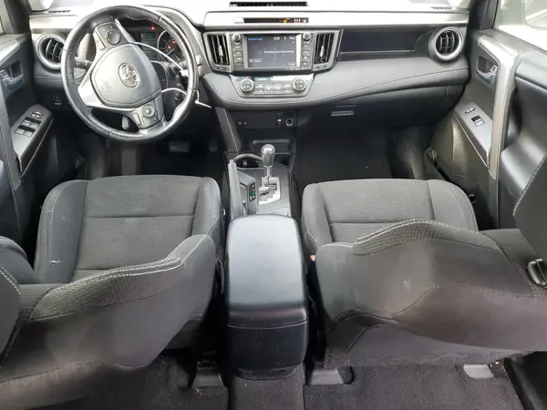 JTMRFREV2HJ123075 2017 TOYOTA RAV 4 - Image 8