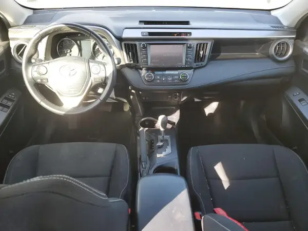 JTMRFREV2HJ124274 2017 TOYOTA RAV 4 - Image 8