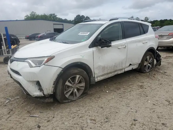 JTMRFREV2HJ127501 2017 TOYOTA RAV 4 - Image 1