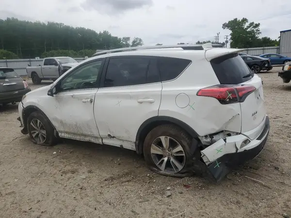 JTMRFREV2HJ127501 2017 TOYOTA RAV 4 - Image 2