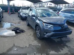 JTMRFREV2HJ143648 2017 TOYOTA RAV 4