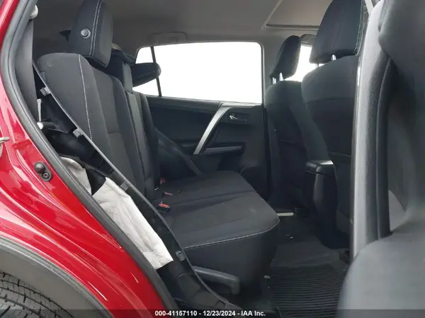 JTMRFREV2HJ152589 2017 TOYOTA RAV 4 - Image 8