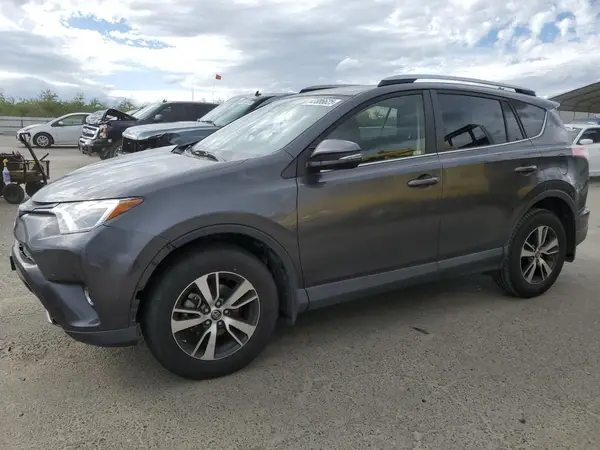 JTMRFREV2HJ709114 2017 TOYOTA RAV 4 - Image 1