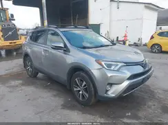 JTMRFREV2JD244256 2018 TOYOTA RAV 4