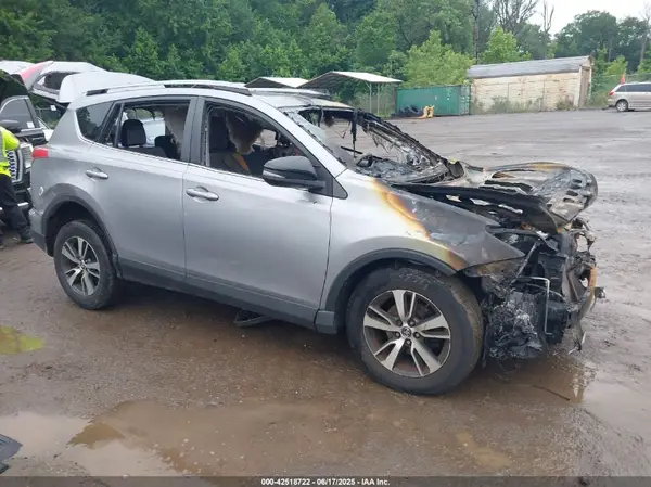 JTMRFREV2JD247464 2018 TOYOTA RAV 4 - Image 1
