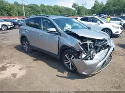 JTMRFREV2JJ208911 2018 TOYOTA RAV 4