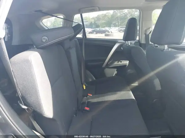 JTMRFREV2JJ221495 2018 TOYOTA RAV 4 - Image 8