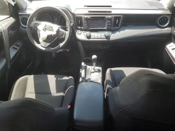 JTMRFREV2JJ233713 2018 TOYOTA RAV 4 - Image 8