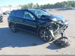 JTMRFREV2JJ245277 2018 TOYOTA RAV 4
