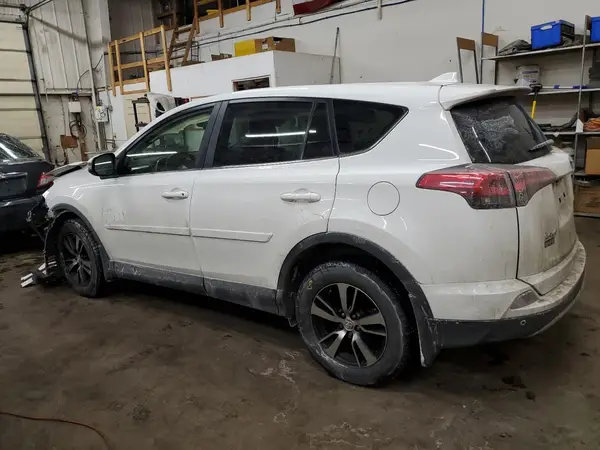JTMRFREV2JJ730793 2018 TOYOTA RAV 4 - Image 2