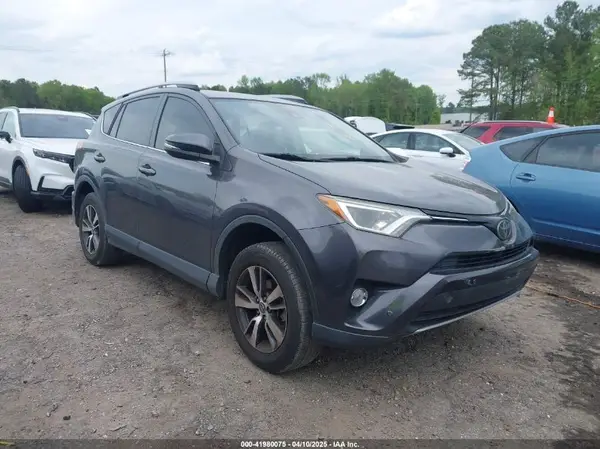 JTMRFREV2JJ730874 2018 TOYOTA RAV 4 - Image 1