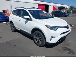 JTMRFREV2JJ731488 2018 TOYOTA RAV 4