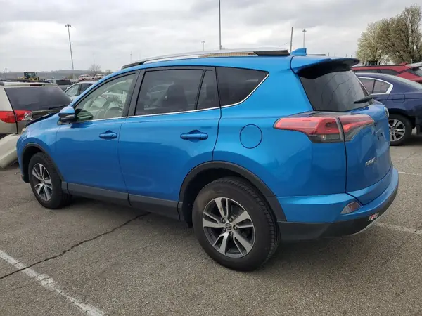 JTMRFREV3GD182147 2016 TOYOTA RAV 4 - Image 2