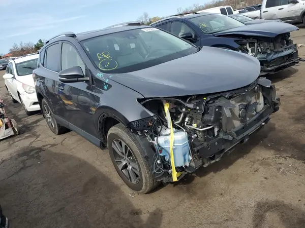 2017 TOYOTA RAV 4 COPART lot 51052915 auction photo 4