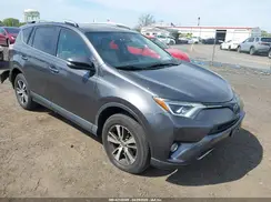 JTMRFREV3HJ708036 2017 TOYOTA RAV 4