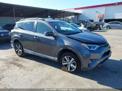 JTMRFREV3JD244427 2018 TOYOTA RAV 4