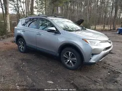 JTMRFREV3JD244797 2018 TOYOTA RAV 4