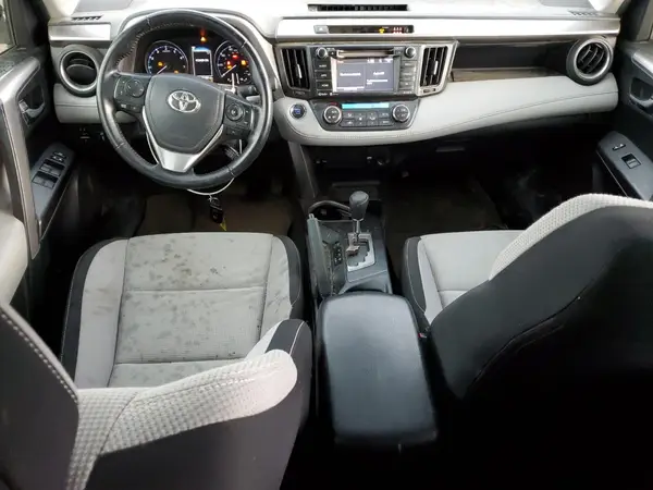 JTMRFREV3JD245240 2018 TOYOTA RAV 4 - Image 8