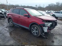 JTMRFREV3JD257274 2018 TOYOTA RAV 4