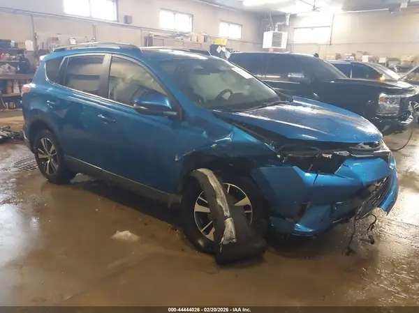 JTMRFREV3JJ203393 2018 TOYOTA RAV 4 - Image 1