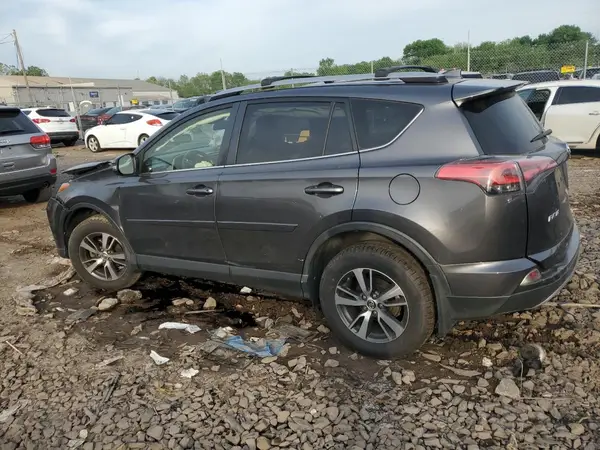 JTMRFREV3JJ210943 2018 TOYOTA RAV 4 - Image 2