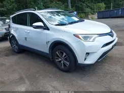 JTMRFREV3JJ218167 2018 TOYOTA RAV 4