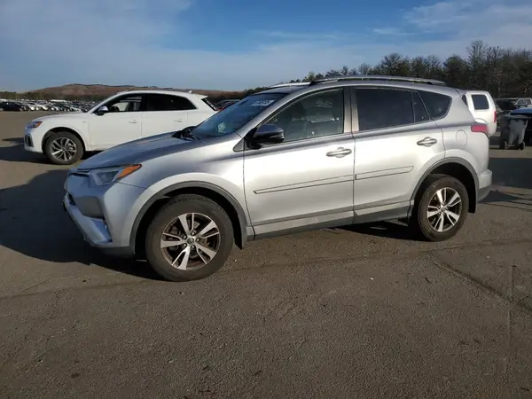 JTMRFREV3JJ220162 2018 TOYOTA RAV 4 - Image 1