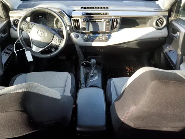 JTMRFREV3JJ220162 2018 TOYOTA RAV 4 - Image 8