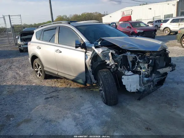 JTMRFREV3JJ252674 2018 TOYOTA RAV 4 - Image 1