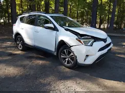 JTMRFREV3JJ716952 2018 TOYOTA RAV 4