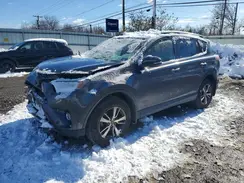 JTMRFREV3JJ718300 2018 TOYOTA RAV 4
