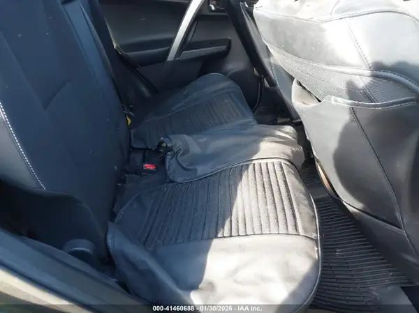 JTMRFREV3JJ722086 2018 TOYOTA RAV 4 - Image 8