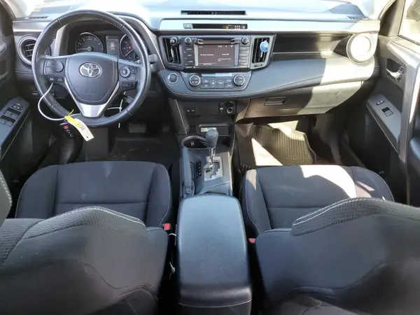 JTMRFREV3JJ725280 2018 TOYOTA RAV 4 - Image 8