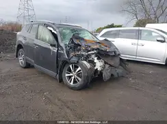 JTMRFREV3JJ736277 2018 TOYOTA RAV 4