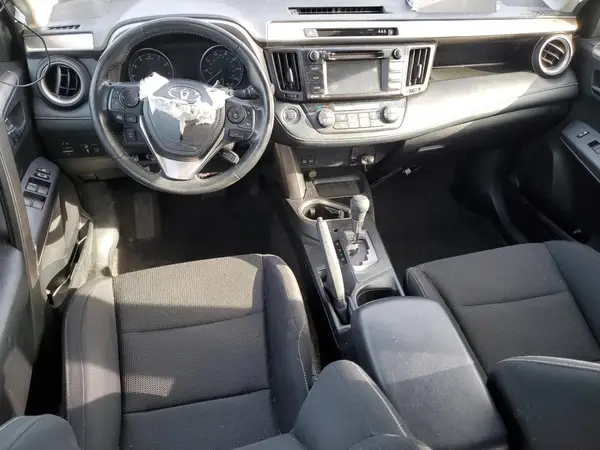 JTMRFREV3JJ745660 2018 TOYOTA RAV 4 - Image 8