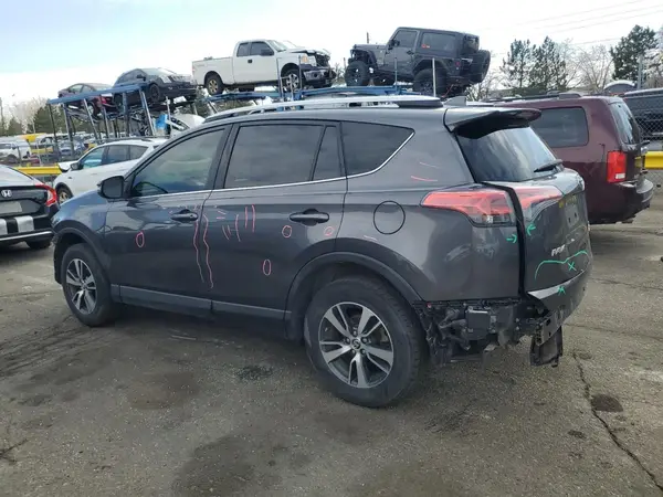 JTMRFREV4GJ059913 2016 TOYOTA RAV 4 - Image 2