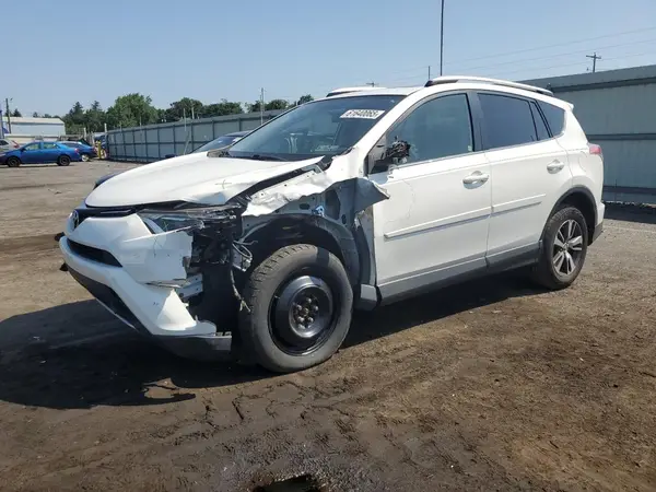 JTMRFREV4GJ095911 2016 TOYOTA RAV 4 - Image 1