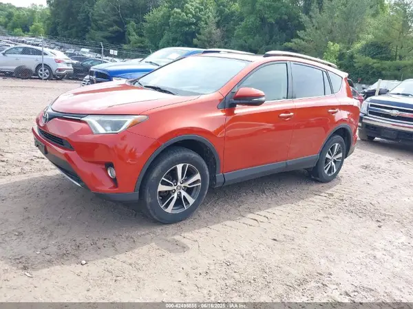 JTMRFREV4GJ099859 2016 TOYOTA RAV 4 - Image 2