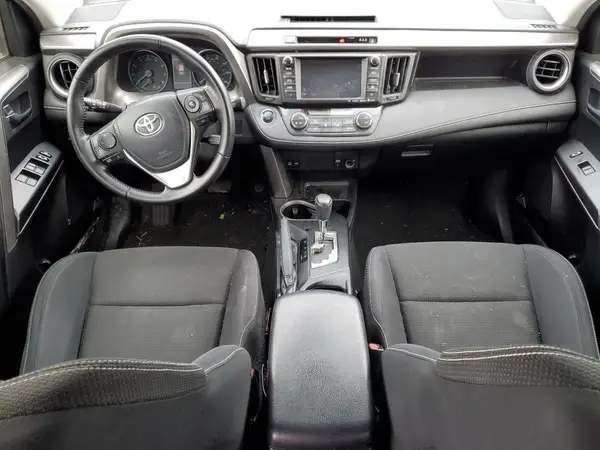 JTMRFREV4HD199332 2017 TOYOTA RAV 4 - Image 8