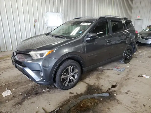 JTMRFREV4HD211916 2017 TOYOTA RAV 4 - Image 1