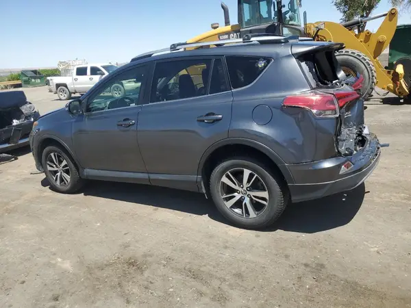 JTMRFREV4HD215254 2017 TOYOTA RAV 4 - Image 2