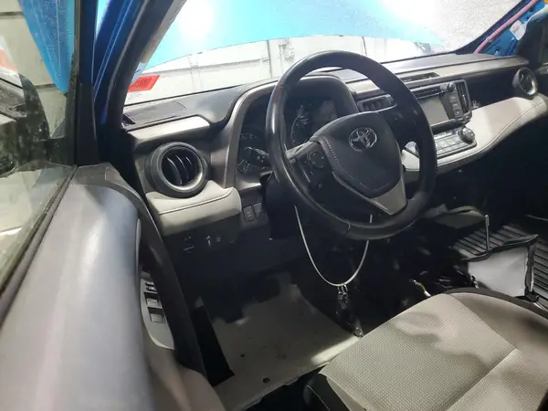JTMRFREV4HD218736 2017 TOYOTA RAV 4 - Image 8