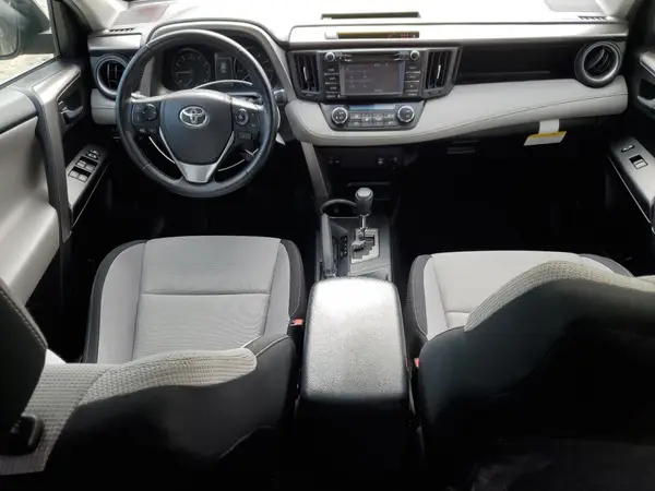 JTMRFREV4HJ129279 2017 TOYOTA RAV 4 - Image 8