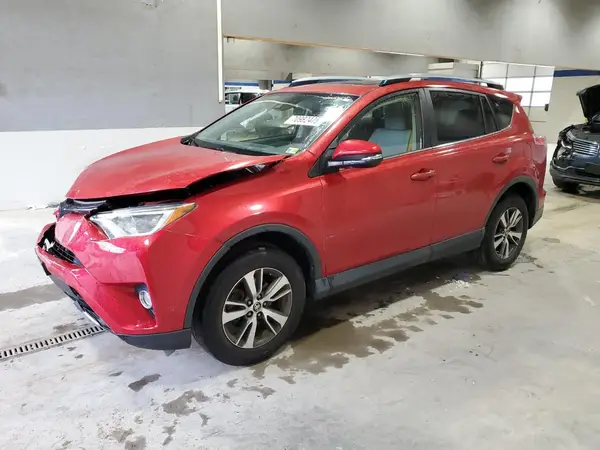 JTMRFREV4HJ142971 2017 TOYOTA RAV 4 - Image 1