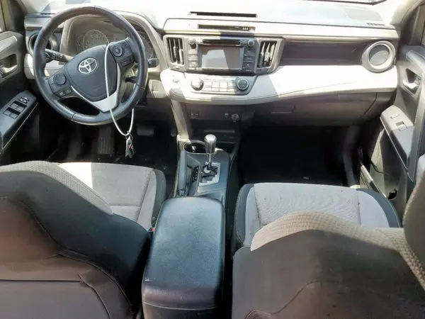 JTMRFREV4HJ167644 2017 TOYOTA RAV 4 - Image 8