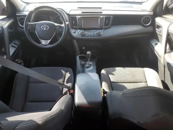 JTMRFREV4JD232268 2018 TOYOTA RAV 4 - Image 8